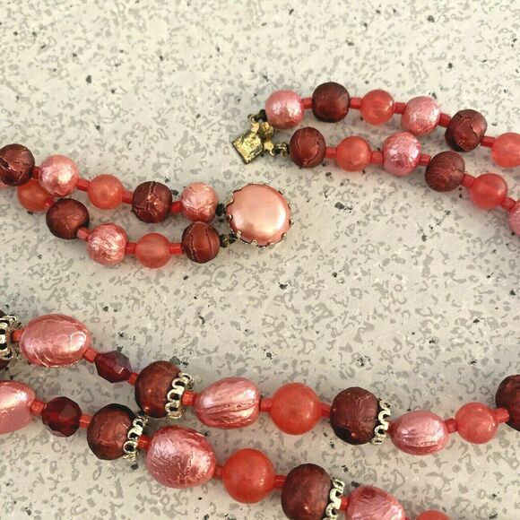 Vintage mid century double strand beaded necklace pinks reds romantic retro look - Picture 6 of 6